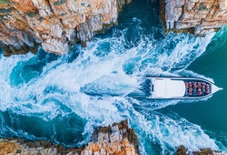 Tour thumb horizontal falls   horizontal falls seaplane adventures