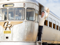 Great Darr River Run Heritage Train Journey from Longreach - Photo Outback Aussie Tours Undara and Cobbold Gorge tours from Cairns 2026 - Photo
