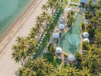 Group tours to Hamilton Island for over fifties 2027 - Photo 