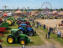 Tours to the Goondiwindi Show 2027 for over 50s and Seniors from Brisbane by coach - Photo 